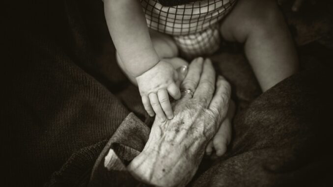 rod-long-y0OAmd_COUM-unsplash (1)